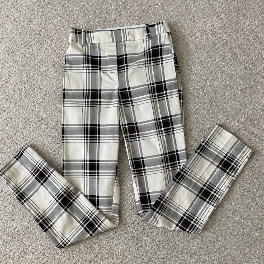 Barely worn plaid pants